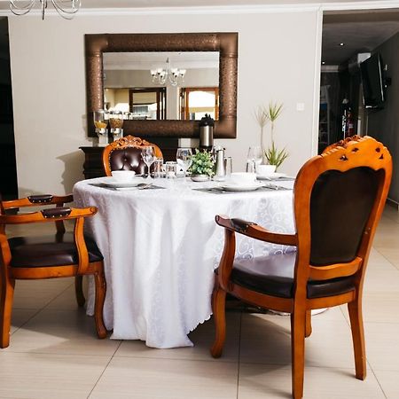 Peaconwood Boutique Villa Palapye Exterior photo